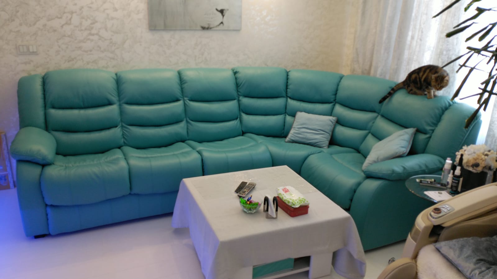 Перетяжка дивана на дому. Туапсе